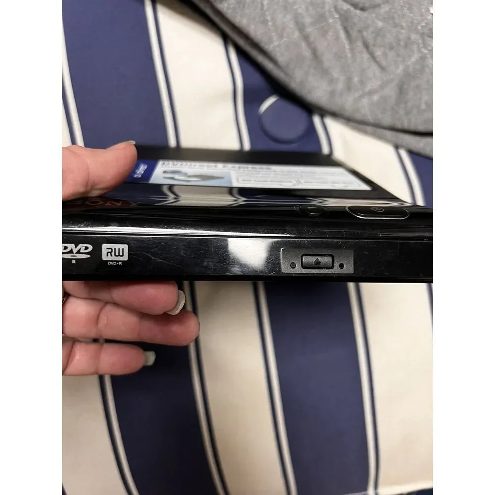 Sony DVDirect Express Multi-Function‎ DVD Writer for Camcorders VRD-P1